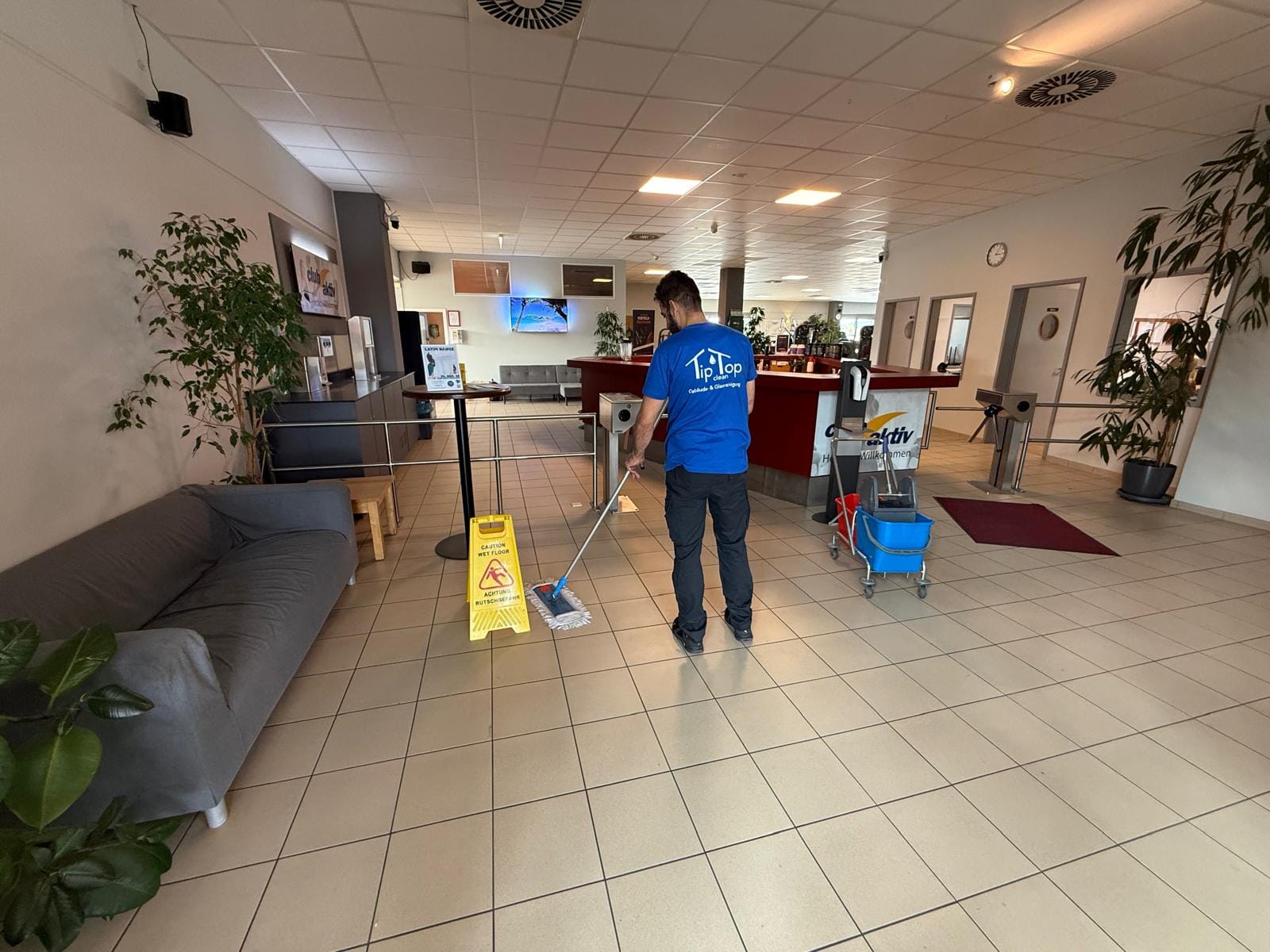 Reinigungsfirma Gebäudereinigung Gebäudereinigung Konstanz
